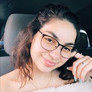 Meet your Posher, Zabrina